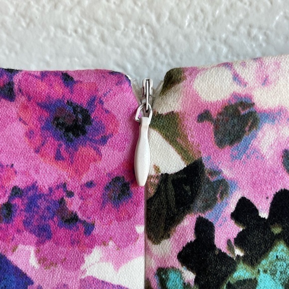 Maggy London Floral Dress - Picture 4 of 8